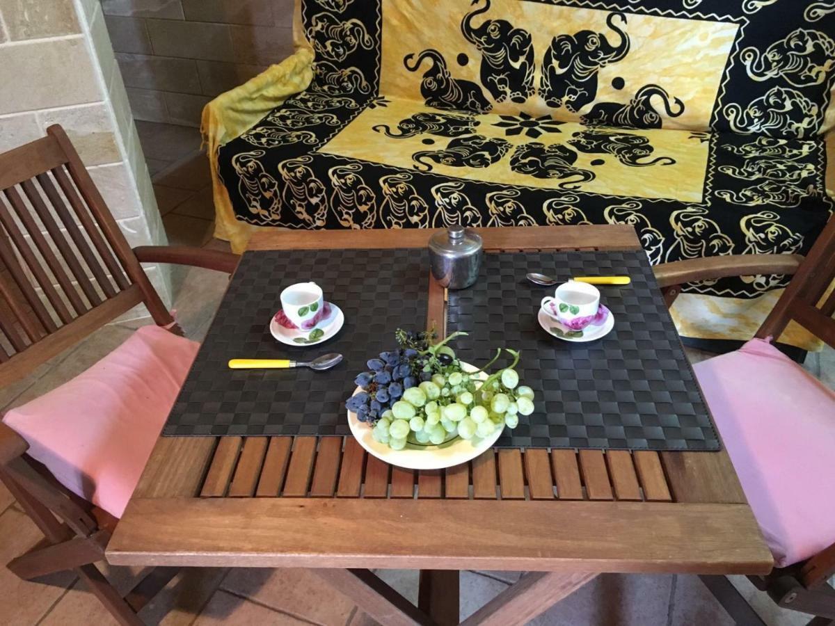 Residenza Tafuri Villa Collepasso ภายนอก รูปภาพ